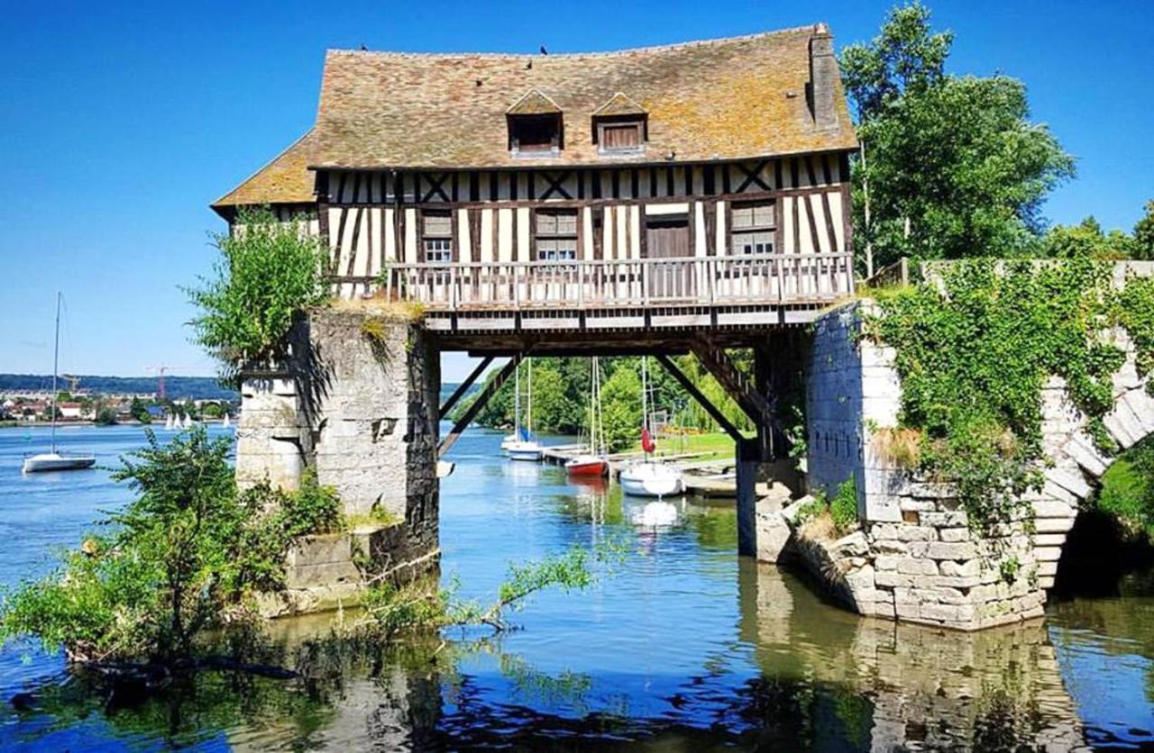 L'etape Da Estrela-nid Douillet-vernon Giverny * Vernon (Eure)